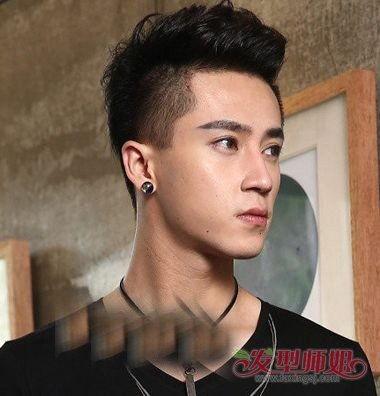 网红小孩发型短发男图片